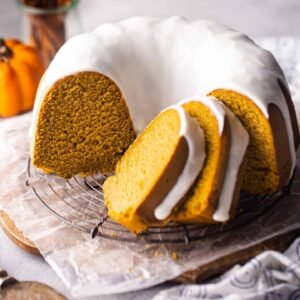 Pumpkin Spice Bliss: Kue Takadeli yang Cocok untuk Musim Gugur