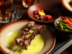 Tempat Makan Sate Paling Enak di Jakarta: Rekomendasi Sate Klathak Pak Jede