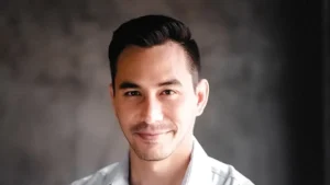 Darius Sinathrya Sebut Pecat Shin Tae-Yong Berisiko