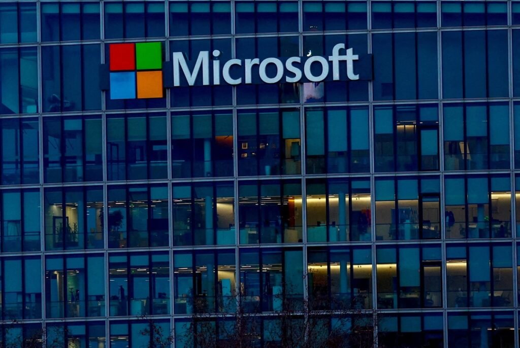 Du Dubai dan Microsoft Kerja Sama Bangun Pusat Data Hyperscale Senilai 2 Miliar Dirham