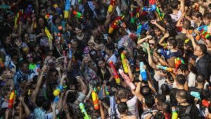 Thailand Beri Subsidi 50% Liburan Warga