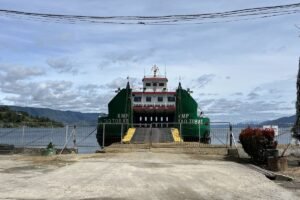 Naik Kapal ke Samosir, Simak Panduannya