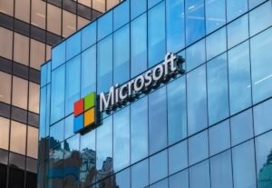 Microsoft Buka Pusat Cloud Pertama Indonesia