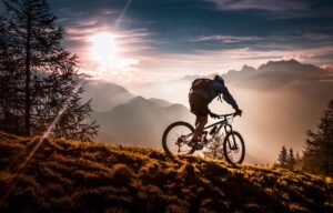 Menjelajahi Keindahan Alam dan Memacu Adrenalin: Panduan Lengkap Mountain Biking