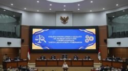 Evaluasi Kinerja Lembaga Legislatif Dalam Menjalankan Fungsi Pengawasan Terhadap Jalannya Roda Pemerintahan